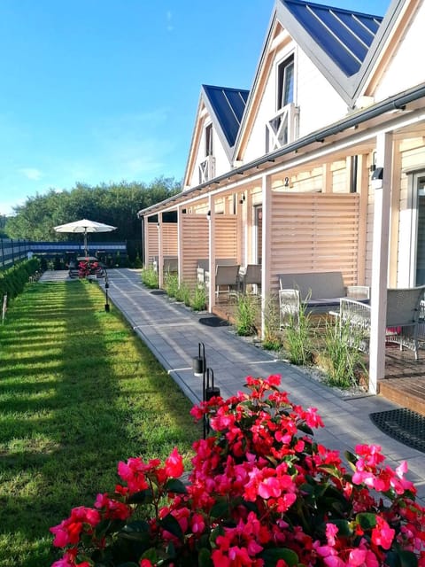 Property building, Garden