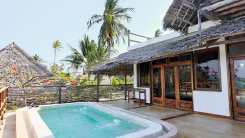 Property building, Pool view