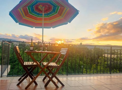 Natural landscape, View (from property/room), Balcony/Terrace, Sunset