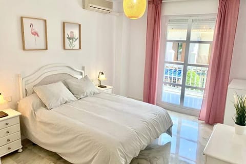 Amplio apartamento junto al mar Apartment in Fuengirola