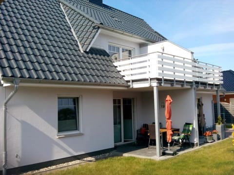 Property building, Balcony/Terrace