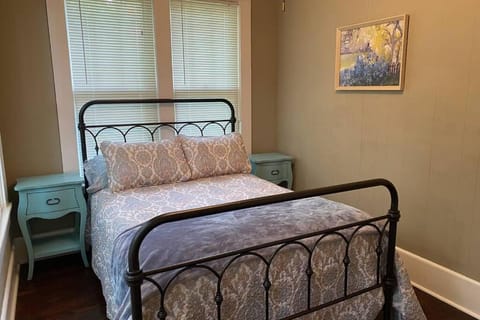 Mill Cottage House in Tupelo