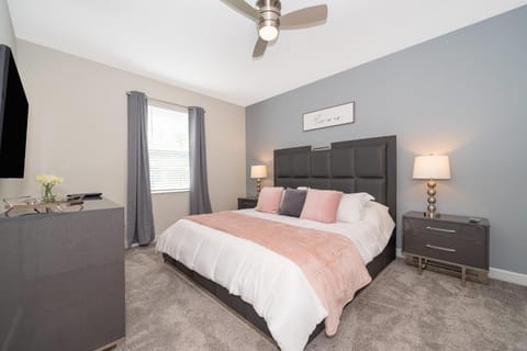 8821JD LUXURY 6 BED/6 BA (SANITIZED) House in Loughman