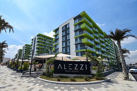 Property building, Day, City view, Street view, Location