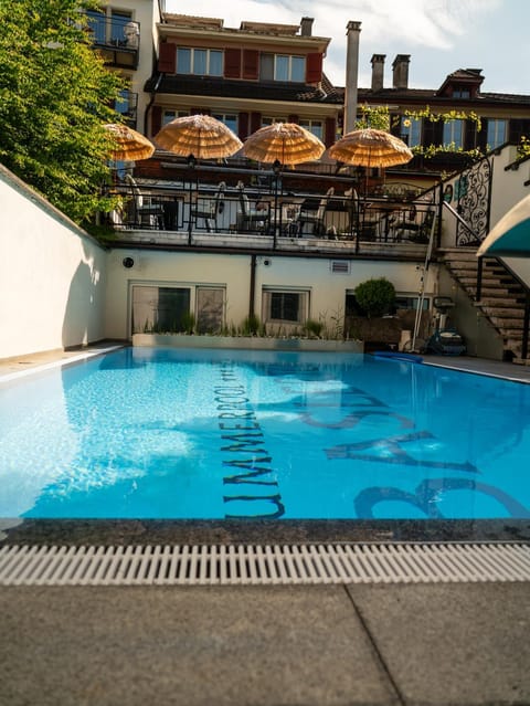 Property building, Swimming pool