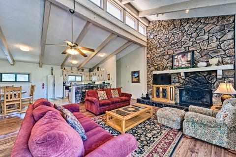 Spacious Ruidoso Retreat Game Room and Pool Access! House in Ruidoso