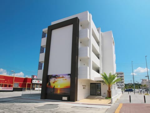 Property building, Day