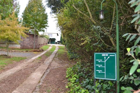 Facade/entrance, Garden