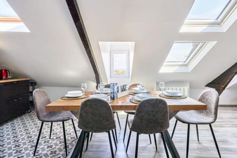 Appartement Lucarnes - 3 étoiles - Welkeys Apartment in Honfleur