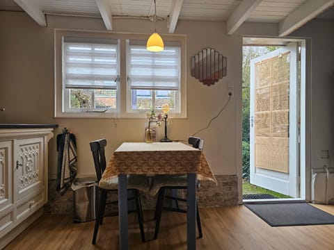 Omas kleine huisje House in Kamperland