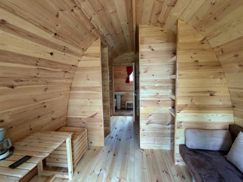 Glamping POD am See House in Schleswig-Holstein