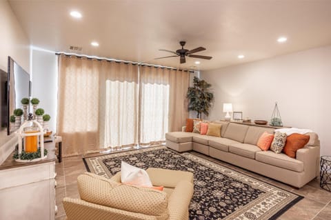 Red Rock & Turned Wood Escape House in St George