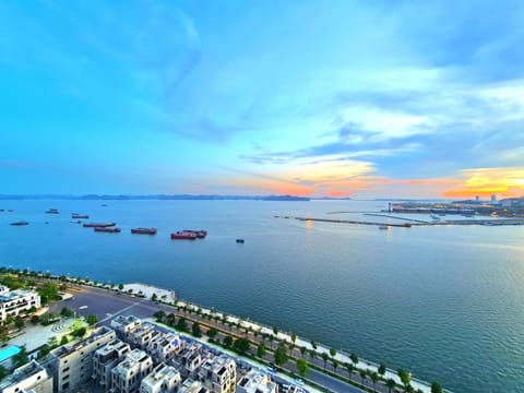 Nearby landmark, Natural landscape, Bird's eye view, Sea view, Sunset