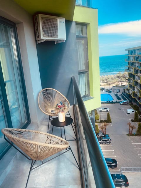 Balcony/Terrace, Seating area, Sea view