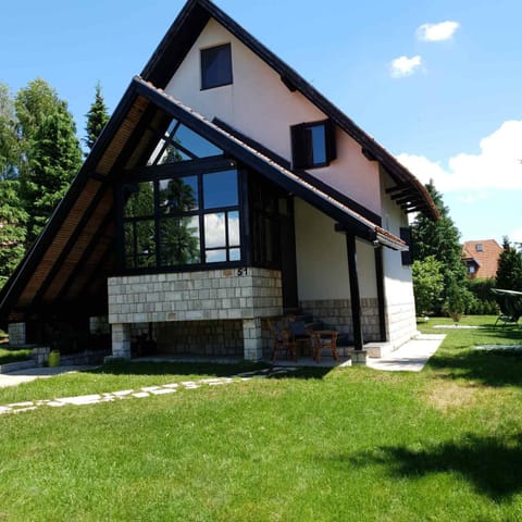 Planinska kuća sa dvorištem House in Zlatibor