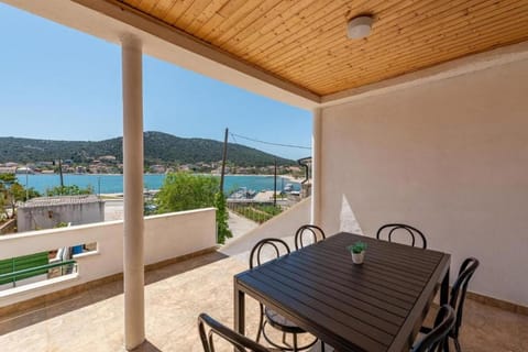 Property building, Balcony/Terrace