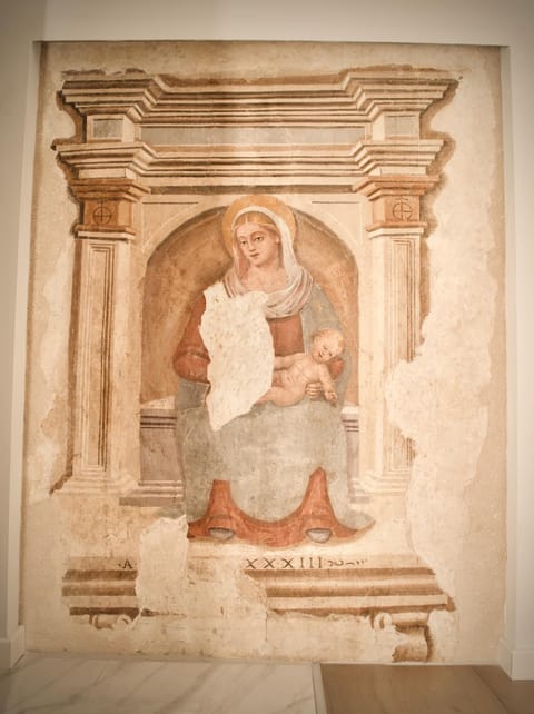 Logo/Certificate/Sign