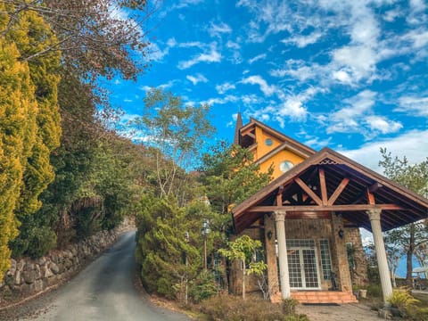 Property building, Natural landscape