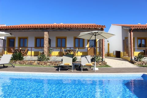 Facade/entrance, Balcony/Terrace, Pool view, Swimming pool, sunbed