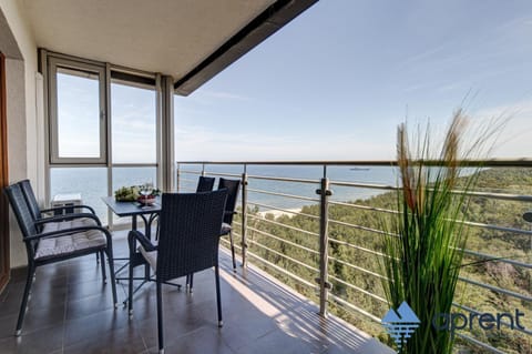 Day, View (from property/room), Balcony/Terrace, Seating area, Sea view