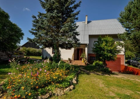 Property building, Garden, Garden