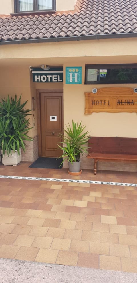 Facade/entrance, Property logo or sign