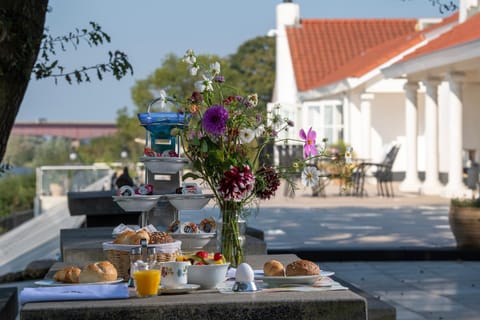 Day, Food and drinks, Breakfast, Continental breakfast