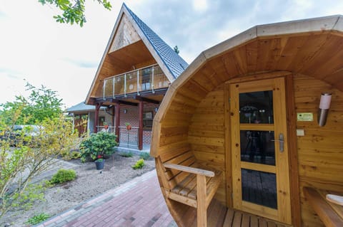 PÓŁNOCNY ZAUŁEK House in Pomeranian Voivodeship