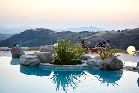 Mountain view, Pool view, Swimming pool