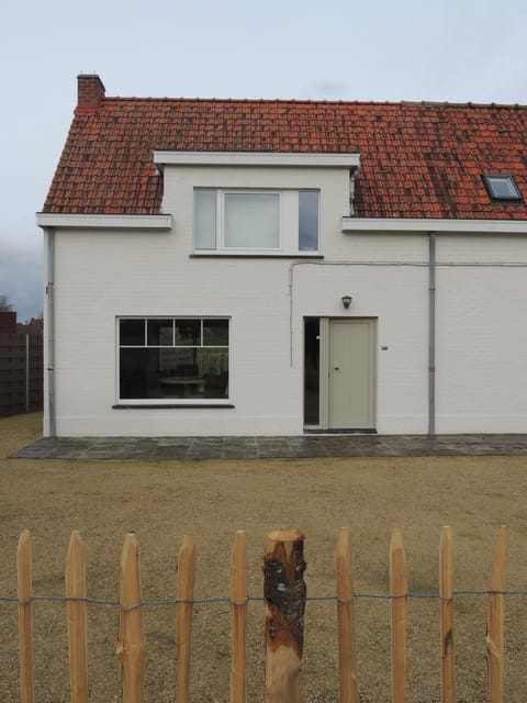 Holiday Home "DEN HUILAERT" Kortemark West Vlaanderen House in Flanders