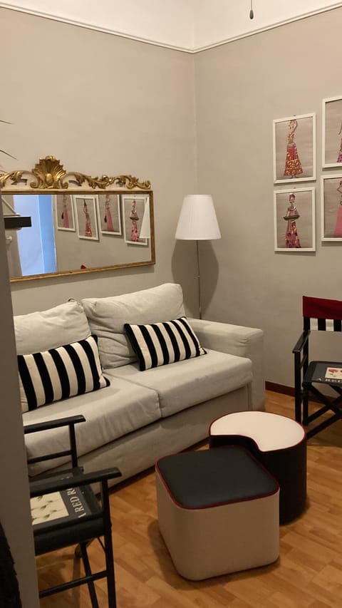 Calefati House possibilità self check in dopo le 22 Apartment in Bari