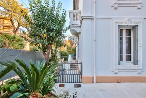 Patio, Garden, Balcony/Terrace