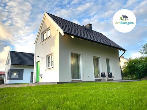 Facade/entrance, Day, Summer, BBQ facilities, Garden, Balcony/Terrace, Garden view