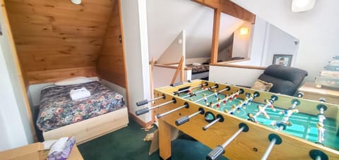 Great Escape Ski Lodge House in Mendon