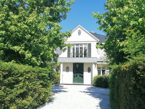 Villa Julian Doppelzimmer Villa in Aurich