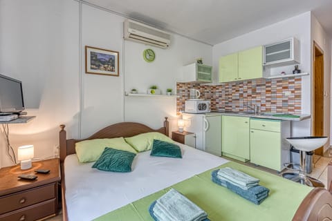 Studio Apartmani Ivanda Apartment in Makarska