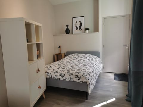 Living room, Bedroom