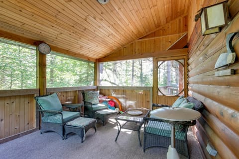 Lakefront Hazelhurst Cabin Dock and Pool Table Cabin in Wisconsin