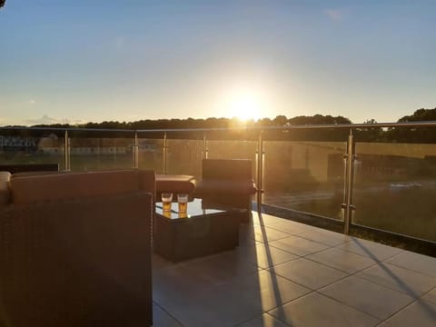 Balcony/Terrace, Sunset