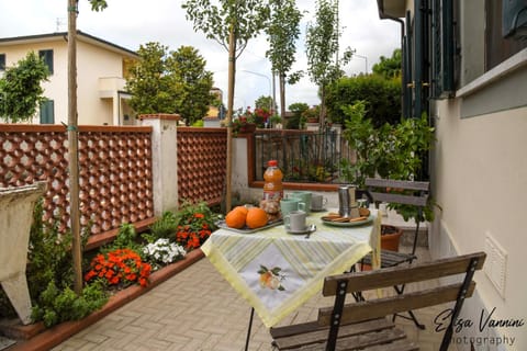 Patio, Balcony/Terrace