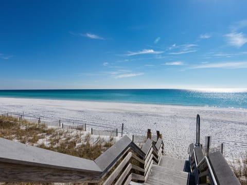 A Stones Throw by Newman-Dailey House in Miramar Beach