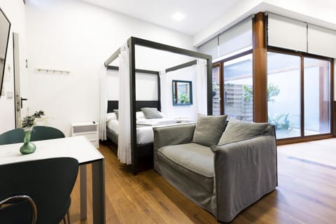 Communal lounge/ TV room, Living room