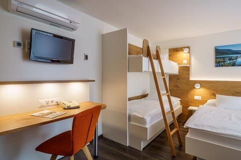 Photo of the whole room, bunk bed