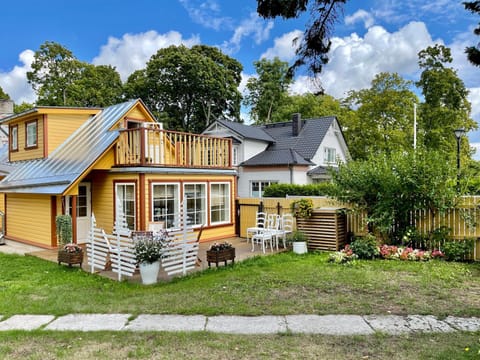Property building, Garden, Sea view