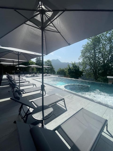Day, Natural landscape, Mountain view, Pool view, Swimming pool, sunbed