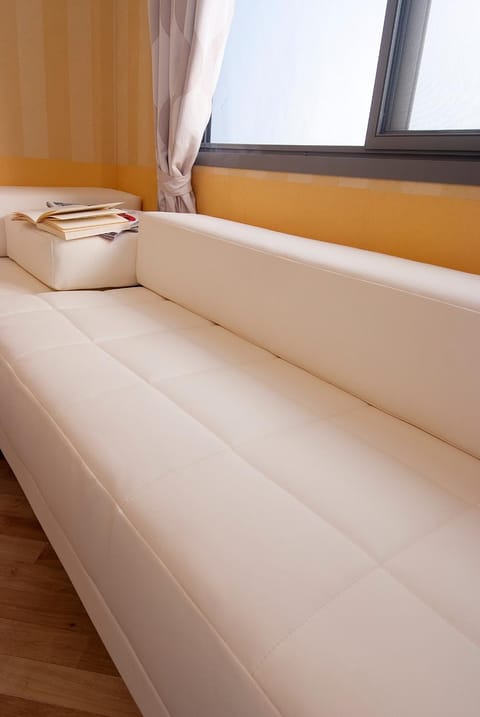 Casa mobile-Camping Bella Italia Campground/ 
RV Resort in Peschiera del Garda