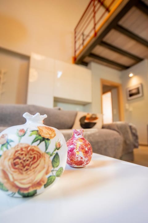 Living room, Decorative detail