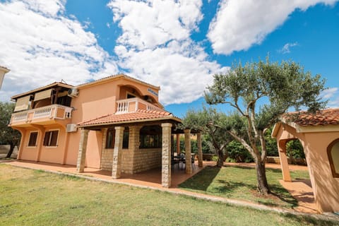 Apartmani Vesna Apartment in Šibenik-Knin County, Croatia