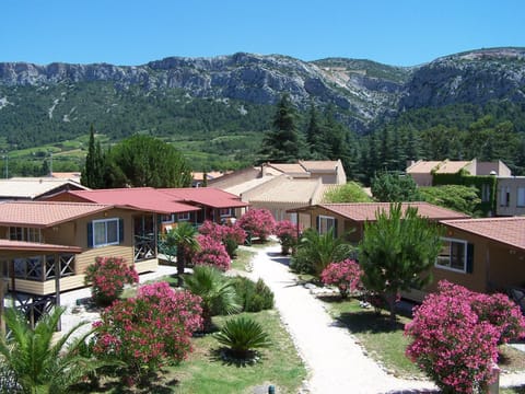 Property building, Natural landscape