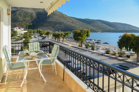 View (from property/room), Balcony/Terrace, Beach, Mountain view, Sea view, Street view